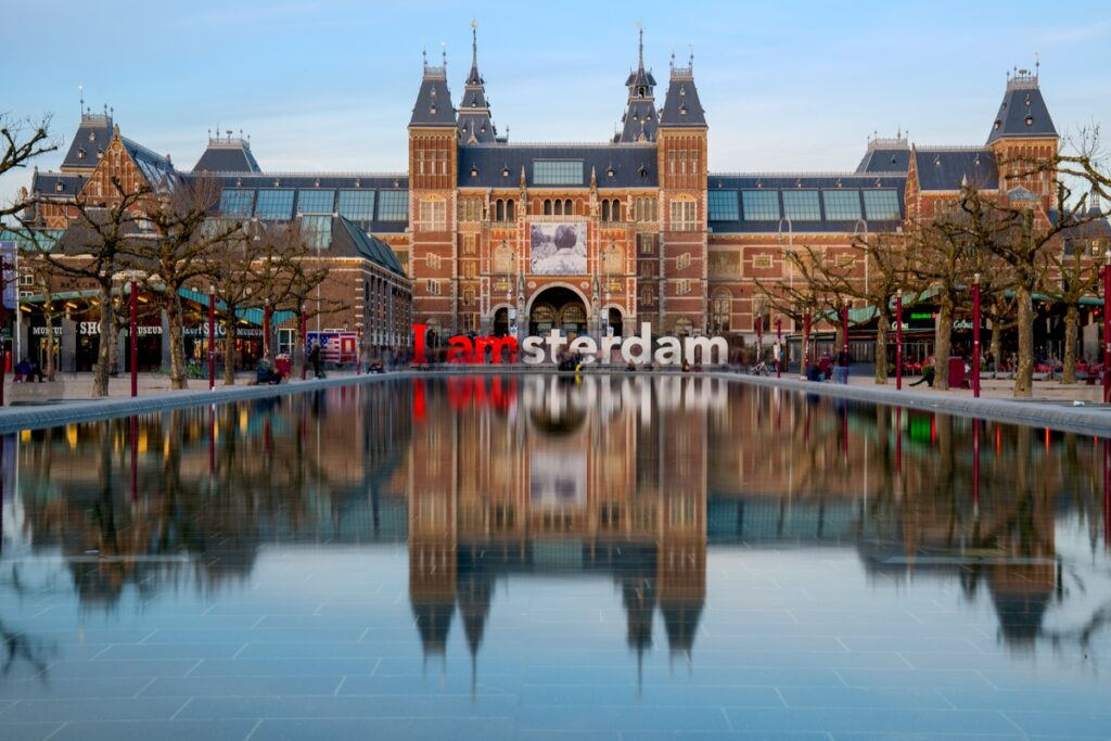 Τι κάνει το Άμστερνταμ μοναδικό