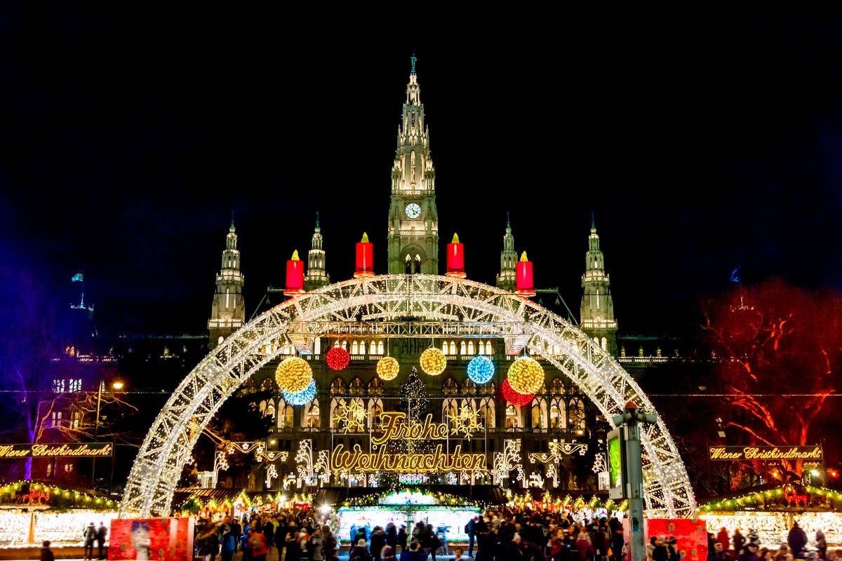 Στις χριστουγεννιάτικες αγορές της Βιέννης!